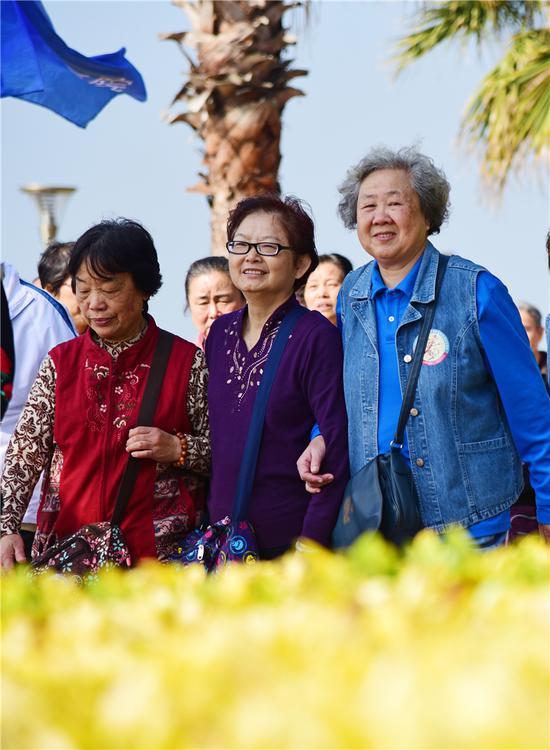 好闺蜜,一辈子牵手走下去