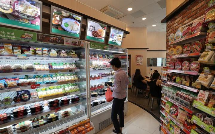 新·社会|推出本地风味食品抢滩 便利店即食餐点种类和销量增加