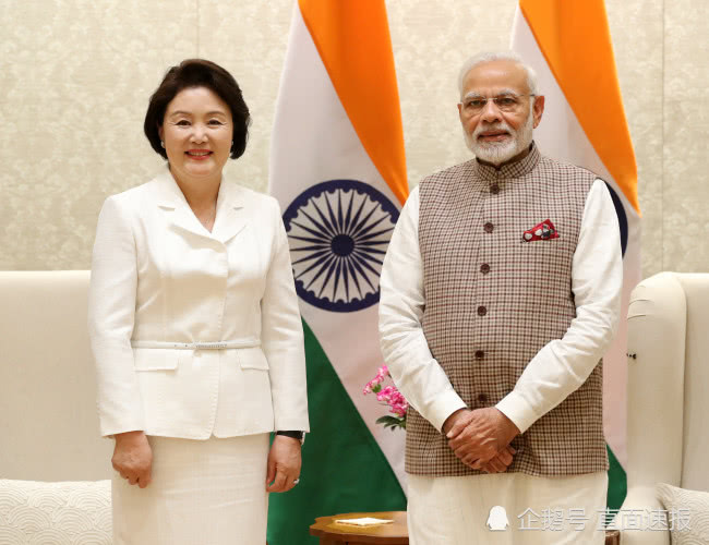 韩国第一夫人与莫迪"私聊:我一个人来印度见你 下了很大决心