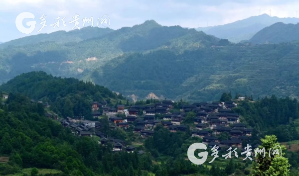 贵州雷山县麻料村"空壳村"巧变"实心村"